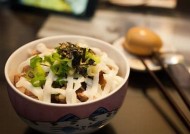 国产糖心蛋水乳测评：学生党值得入手的护肤选择！